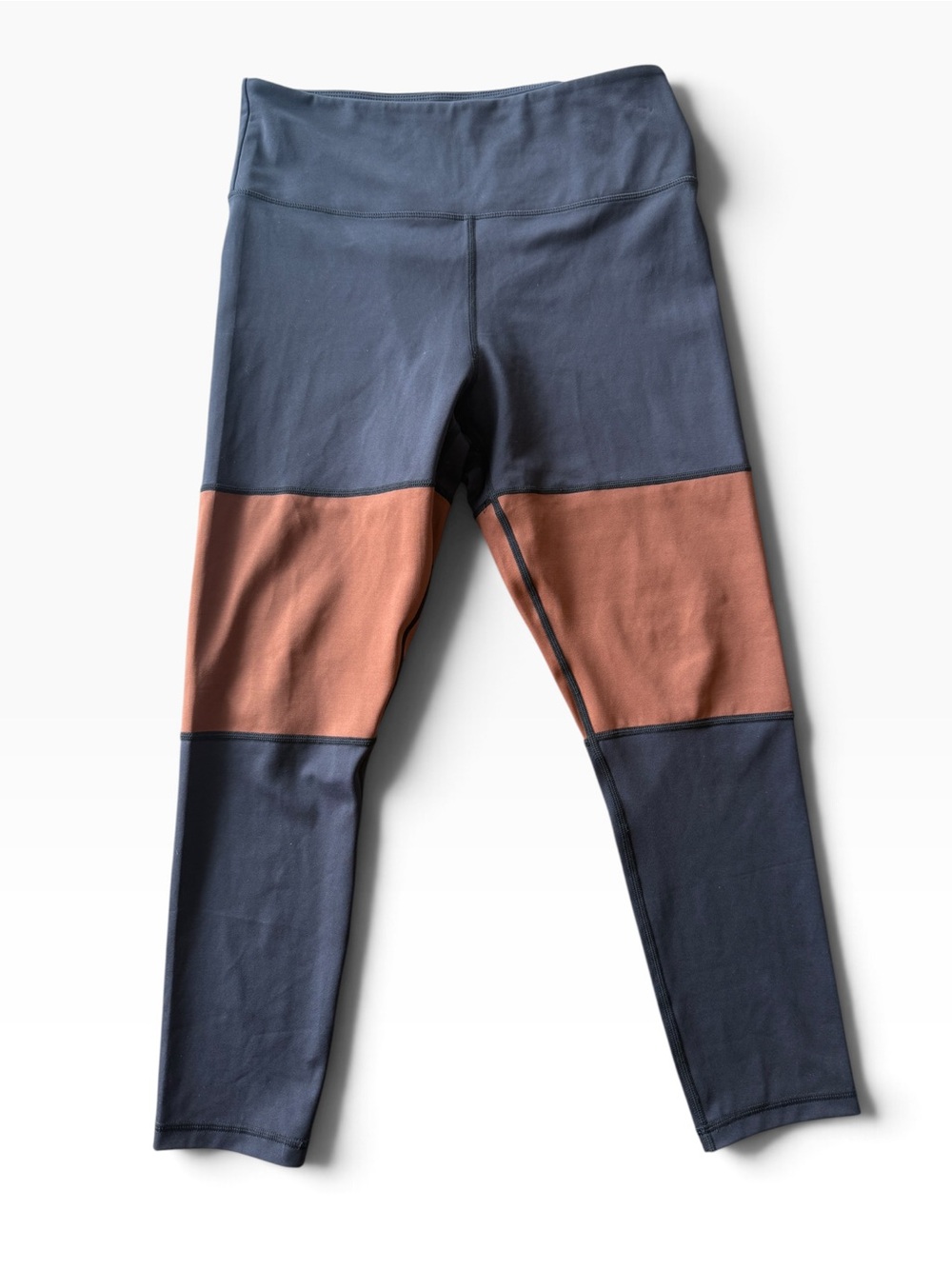 ZYIA Women’s Colorblock Leggings in Black and Rust